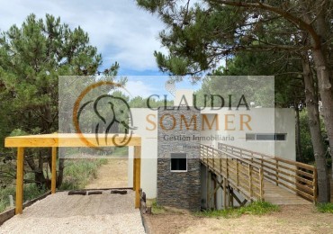 Casa de 4 ambientes en Costa Esmeralda, Residencial II, a solo 3 cuadras del mar