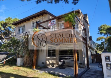 DUPLEX DE TRES AMBIENTES + AMPLIO DEPARTAMENTO 