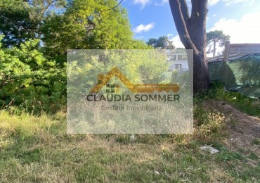 Lote en Valeria del Mar (525 M2). 